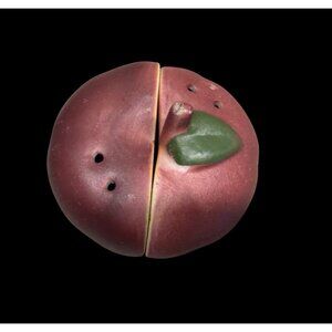 Vtg Apple-Shaped Ceramic Salt & Pepper Shakers Split Design Rustic Farmhouse